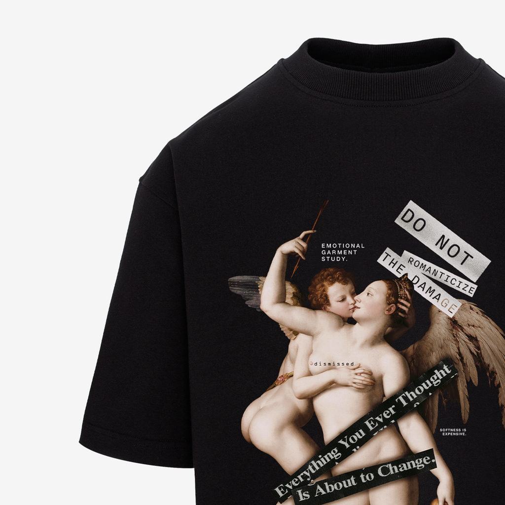 Tricou oversize Dismissed DON'T ROMANTICIZE THE DAMAGE Case No.17, negru — detaliu print